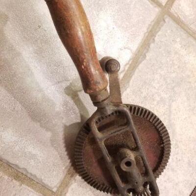 Lot #171: Group of Vintage Hand Saws and Drill Press