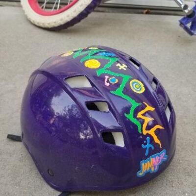 Lot #188: Vintage Girls MONGOOSE Bicycle w/ Helmet 