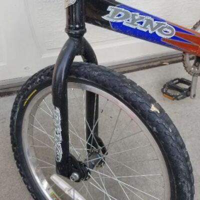 Lot #189: Vintage DYNO Boys Bicycle 