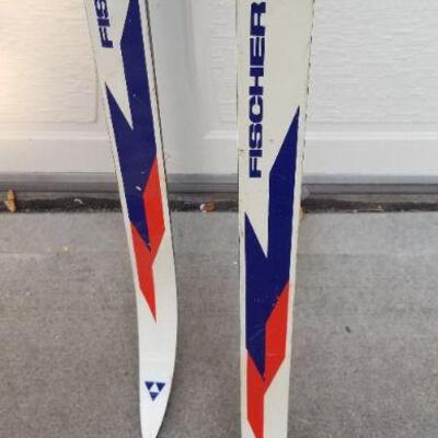 Lot #190: Vintage MADE IN AUSTRIA Fischer Skis
