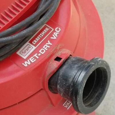 Lot #195: Wet Dry 12 Gallon Vintage Vac 