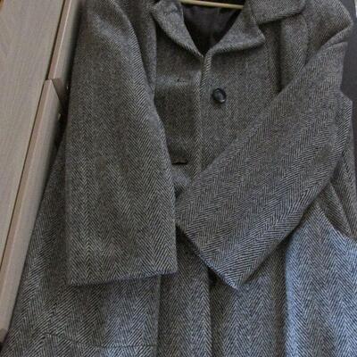 Lot 6- Noble Fashion Wool Coat
