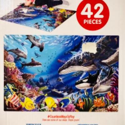 GIANT OCEAN OASIS FLOOR PUZZLE BY MELISSA & DOUG