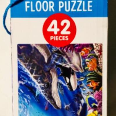 GIANT OCEAN OASIS FLOOR PUZZLE BY MELISSA & DOUG