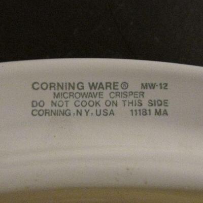 Lot 62- Corning Ware Microwave Crisper