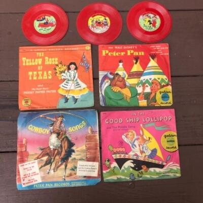 Lot 482: Collection of 7 45RPM Records: 3 Little John Records 1950, 3 Little Golden Book Records 1952, 1955, 1 Peter Pan Records 1953