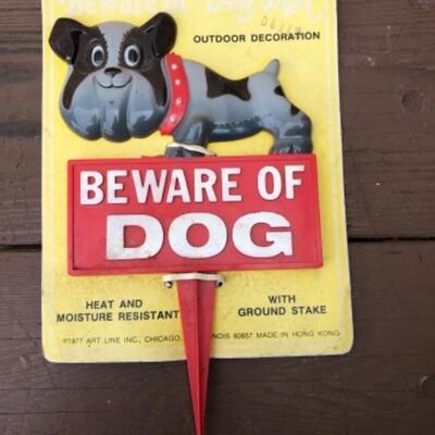 Lot 494: Beware of Dog: Plastic Lawn Plaque, Packaged