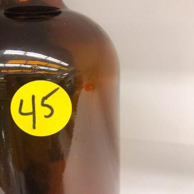 U45: 10 Brown Apothocary Bottles