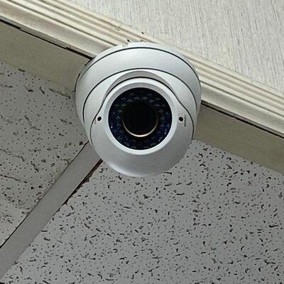 U54: 8 Camera Security System