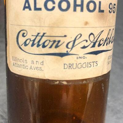 U82: Vintage Local Pharmacist Apothecary Bottles.