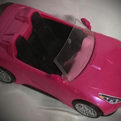 BARBIEâ€™S PINK CONVERTIBLE SPORTS CAR~Mint Condition