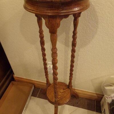 LOT 37  TWO TIER WOODEN PILLAR PLANT STAND 