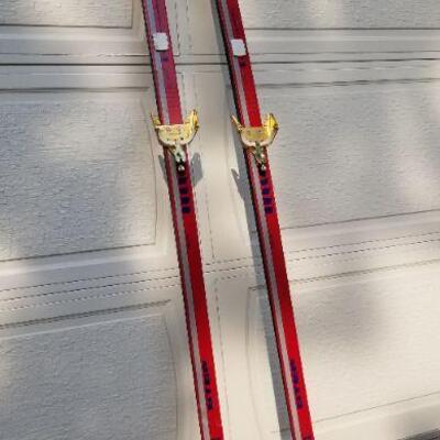 Lot 199: Vintage Pair of FISCHER Skis