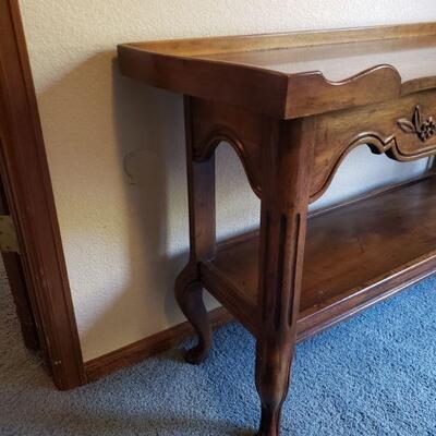 Lot 205: Drexel Console Table (48" Ã— 15" Ã— 29") 