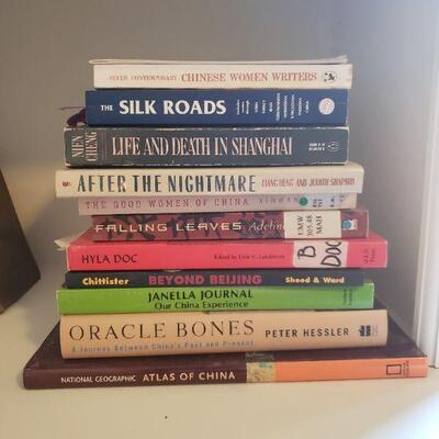 LOT 207: Book lot