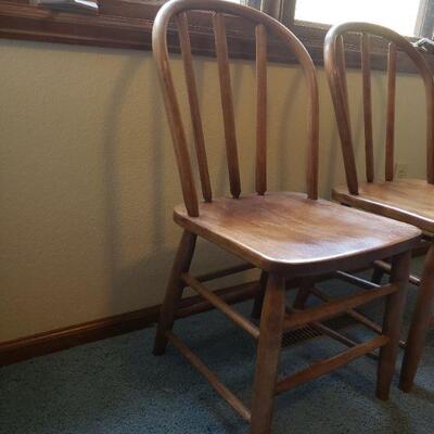 Lot 212: (2) Antique Chairs