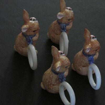 Lot 89- Rabbit Napkin Rings