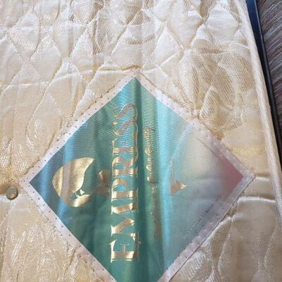 Lot 225: Sleeper Soap