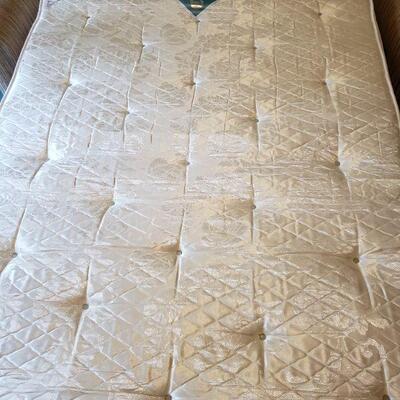 Lot 225: Sleeper Soap