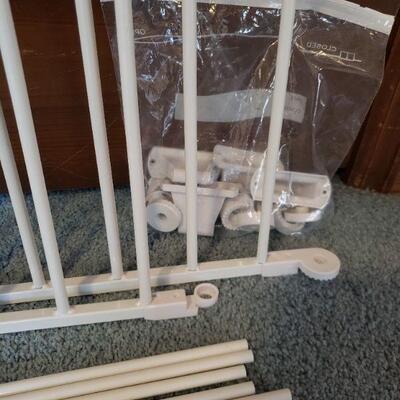 Lot 239: Baby or Pet Gate