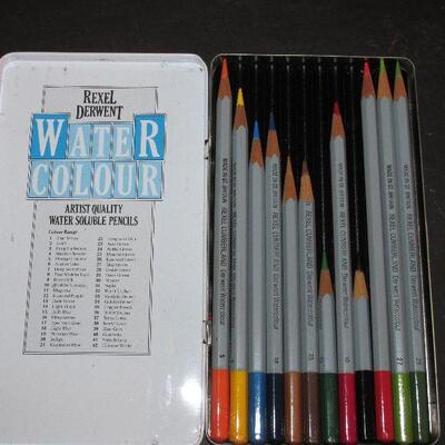 Lot 116- Derwent Watercolour Pencils