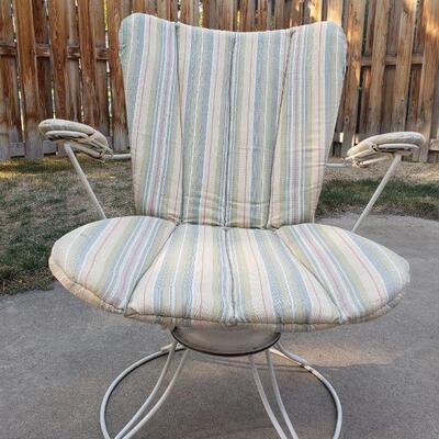 Lot 256: Mid Century Modern Homecrest White Metal Bouncer Swivel Chair #2