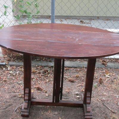 Lot 119- Parlor Table