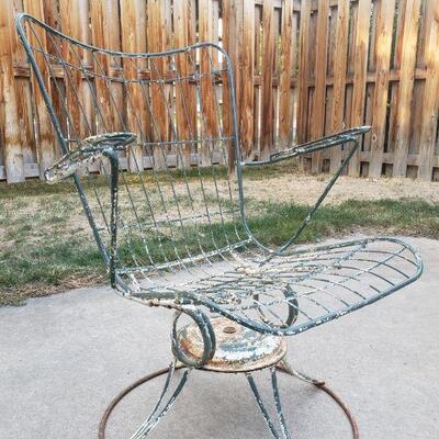 Lot 263: Mid Century Modern Homecrest Green Chippy Metal Bouncer Swivel Chair