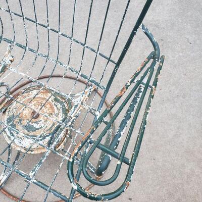 Lot 263: Mid Century Modern Homecrest Green Chippy Metal Bouncer Swivel Chair