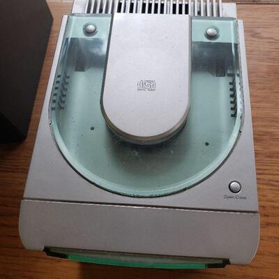 Lot 278: GPX CD Radio