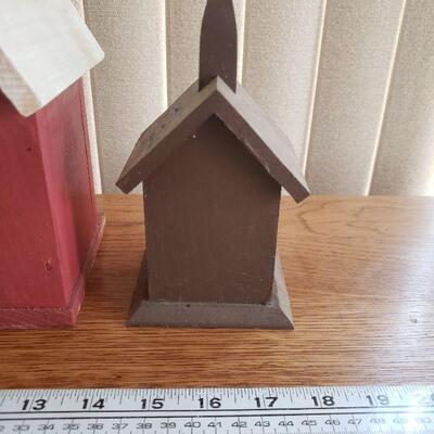 Lot 290: Birdhouse lot