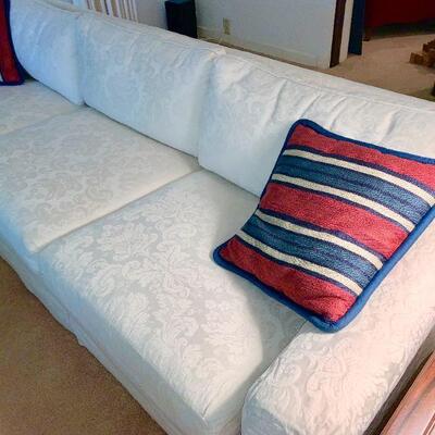 LOT 2 SOFA WHITE 3 CUSHION