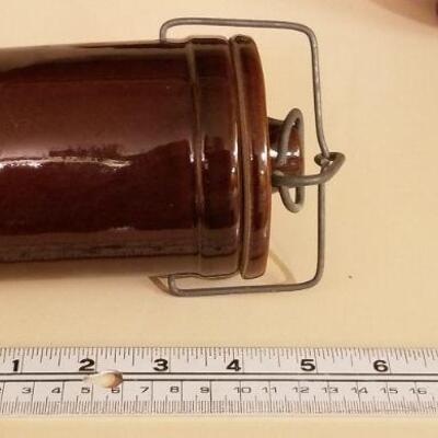 Lot #304: Vintage #2 Jug w/ 10 Mugs