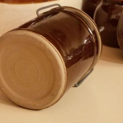 Lot #304: Vintage #2 Jug w/ 10 Mugs
