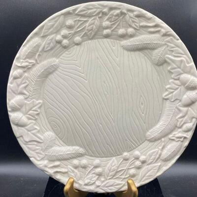 Decorative Fall Patterned White Pottery Serving Plate