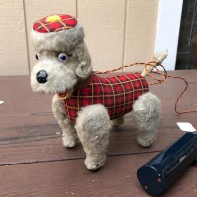 Lots 28, 29, 30: Dogs with Remote Control: with Controller