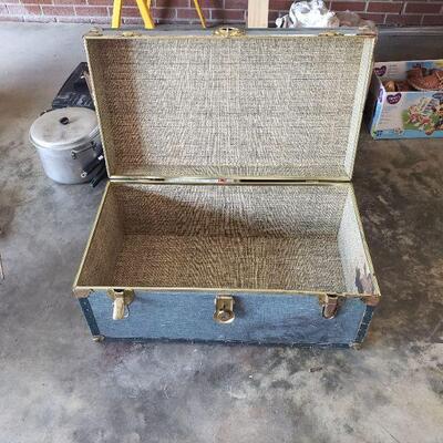 Vintage  Trunk
