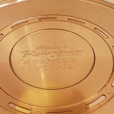 Lot 317: Amana Microwave Popcorn Dish