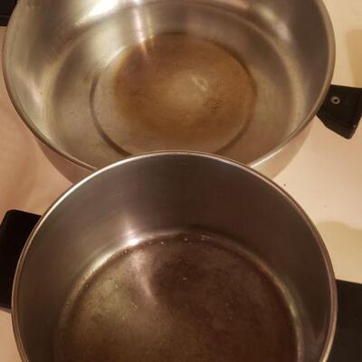 Lot 333: Pots and Pans lot