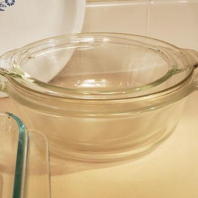 Lot 340: Pyrex and Corning Dish Lot