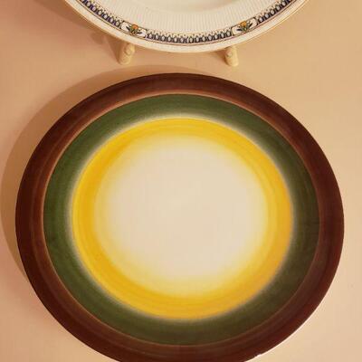 Lot 354: (2) Vintage Platters