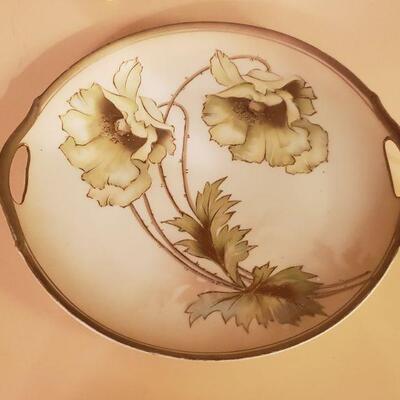 Lot 357: Antique Birl Bowl and Flower Plate