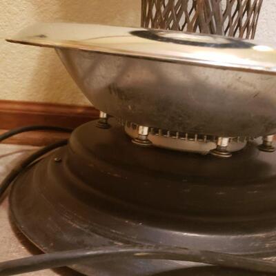 Lot 359:  Vintage Hibachi Grill