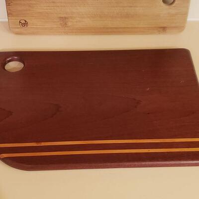 Lot 362: Cutting Boards