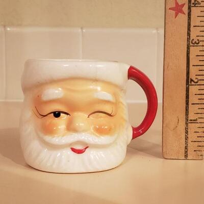 Lot 370: Vintage Small Santa Mug