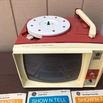 Lot 206: Show Nâ€™ Tell: Phono Viewer with 7+ Show Nâ€™Tell Picture Sound Program
