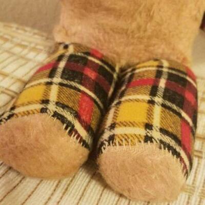 Lot #373: Bundle of (3) Vintage Teddy Bears Graduated Sizes
