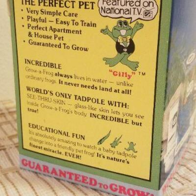 Lot #375: Vintage 1980s GROW A FROG Toy New Unused