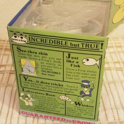 Lot #375: Vintage 1980s GROW A FROG Toy New Unused