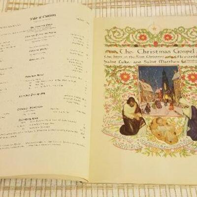 Lot #381: Vintage 1940's and 50's CHRISTMAS Annuals 